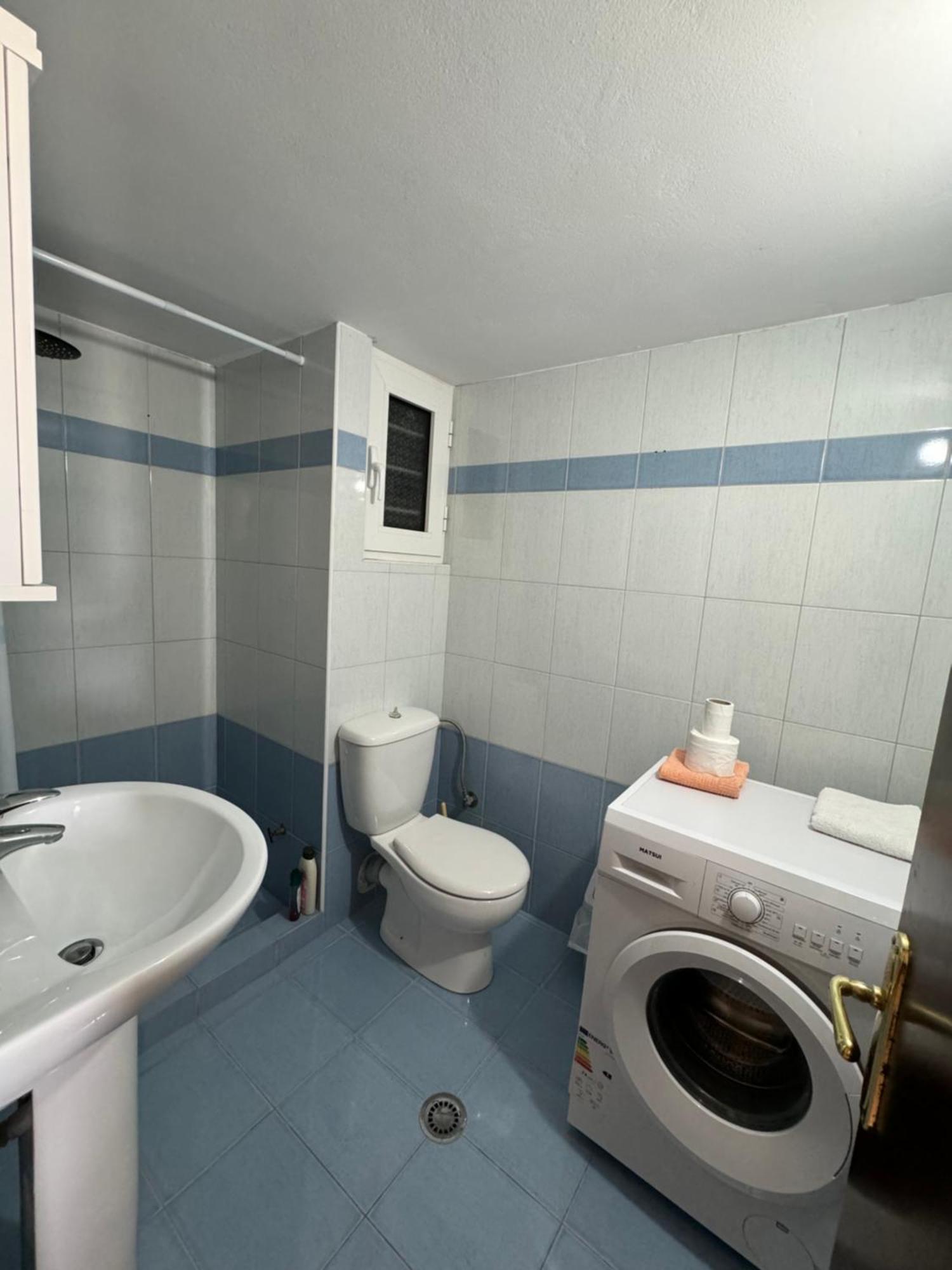 L.T. Apartment 5Th Street Σαράντα Εξωτερικό φωτογραφία